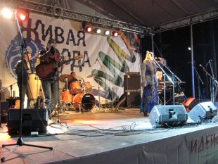 Группа "Груня". Фестиваль "Живая вода-2010".